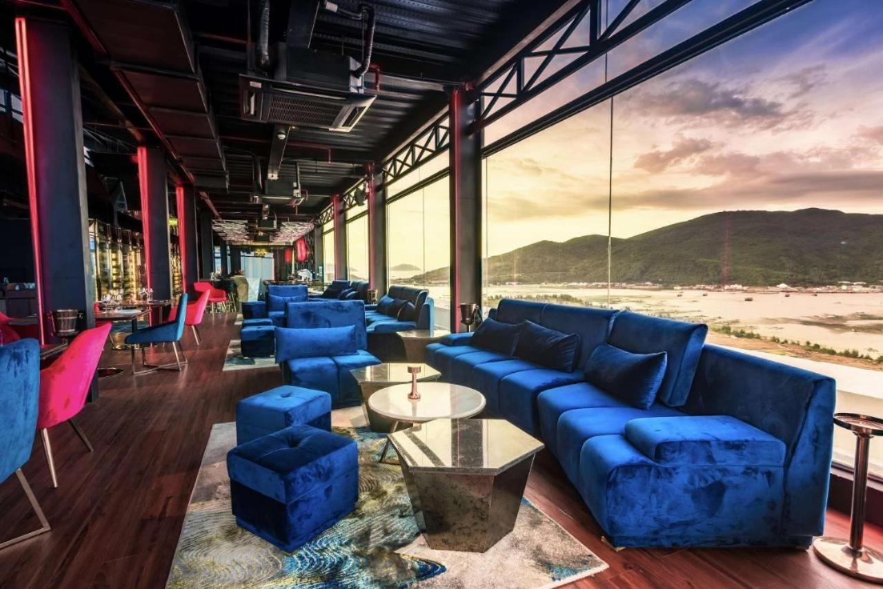 Lux Apartment Danang Golden Bay Deluxe King With Balcony And Ocean View Exterior photo